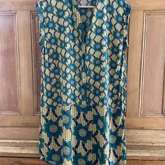 Lightweight Summer Shift Dress - Picture 1 of 5